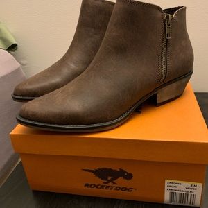 BRAND NEW Rocketdog Booties
